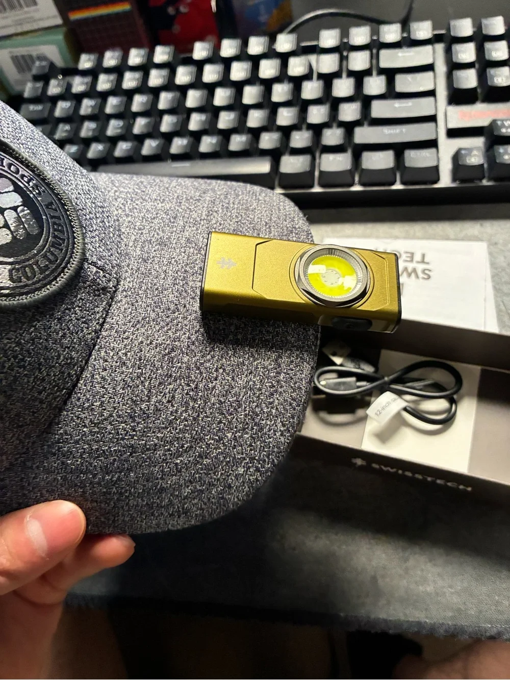 Swiss Tech Klipplight Rechargeable Clip Light - Olive Green new